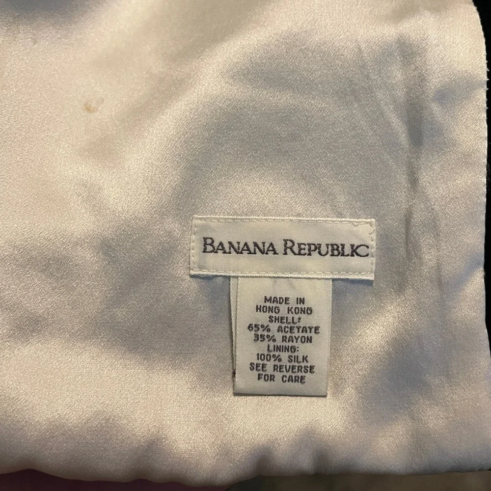 VTG Banana Republic Black Velvet Scarf 100% Silk Lining Cream Ivory Evening Wrap